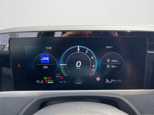 Volkswagen Passat Variant 1.5 eHybrid R-Line | Pano | Trekhaak | 5J fabrieksgarantie | Winterpakket | 272Pk | ActivLease financial lease