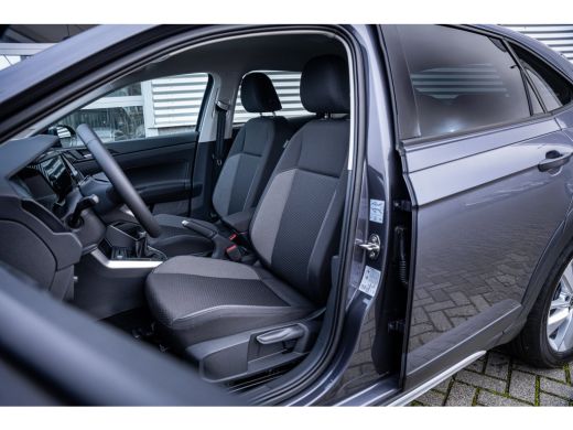 Volkswagen Taigo Life Edition | 4 JAAR GARANTIE | CAMERA | APP.CONNECT | TREKHAAK | FULL.LED | ADAPT.CRUISE | KEYL... ActivLease financial lease