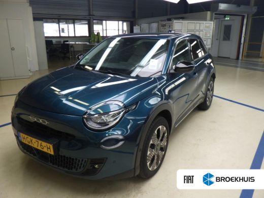 Fiat 600 1.2 Hybrid La Prima 110pk | Vol-Leder | Massage | Elektr. Stoelen | Adaptive Cruise | Elektr. Ach... ActivLease financial lease