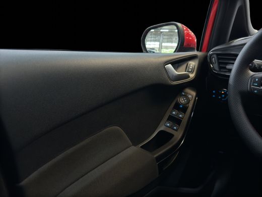Ford Fiesta 1.0 EcoBoost Hybrid ST-Line X | NL auto | 1e eig. | Adapt. Cruise | Stoel-stuurverw. | Apple Carp... ActivLease financial lease