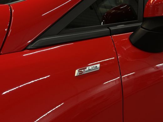 Ford Fiesta 1.0 EcoBoost Hybrid ST-Line X | NL auto | 1e eig. | Adapt. Cruise | Stoel-stuurverw. | Apple Carp... ActivLease financial lease