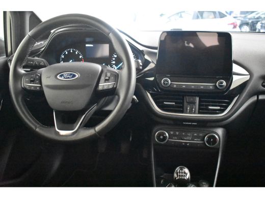 Ford Fiesta 1.0 EcoBoost Hybrid Titanium l Cr Control l Climate Control l Stoel/stuurverwarming | Parkeersens... ActivLease financial lease