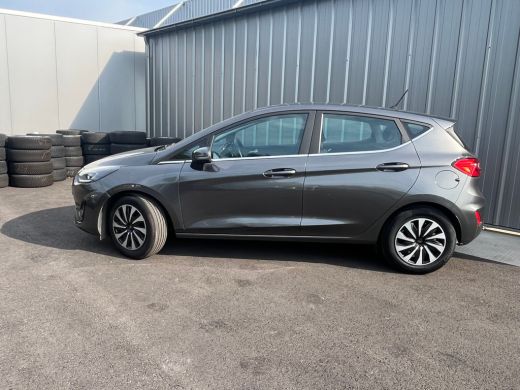 Ford Fiesta 1.0 EcoBoost Hybrid Titanium l Cr Control l Climate Control l Parkeersensoren l Naviagtie l Apple... ActivLease financial lease