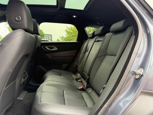 Land Rover Range Rover Velar P400e AWD Dynamic SE | Black Pack | Pano | Cold Climate | 20 Inch | Adaptive Cruise Control ActivLease financial lease