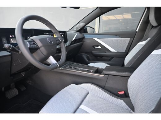 Opel Astra Electric 58 kWh Business Edition Tot 8 Jaar Garantie! | Adaptive Cruise | Elektr. Comfortstoelen ... ActivLease financial lease