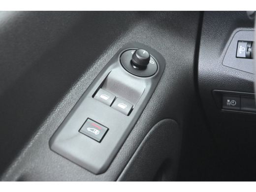 Opel Combo-e 136 L1 50kWh Tot 8 Jaar Garantie! | Navigatie by App | Betimmering | Cruise Control | !! ActivLease financial lease
