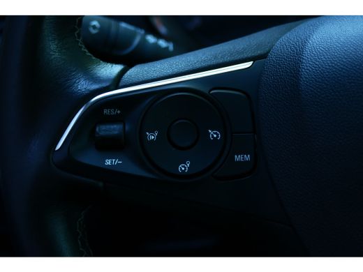Opel Crossland 1.2 TURBO 110PK EDITION / CAMERA / AFN.TREKHAAK / LED / DAB / NAVI / AIRCO / PDC / BLUETOOTH / CR... ActivLease financial lease