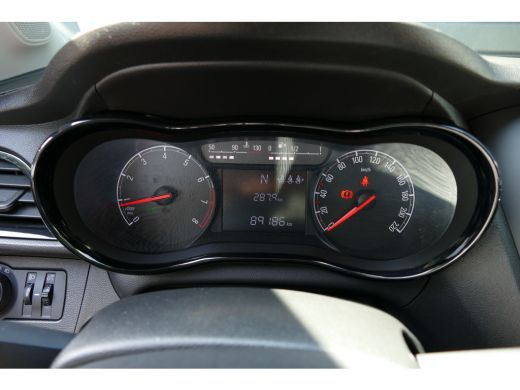 Opel KARL 1.0 ECOFLEX 75PK 5DRS EDITION AUTOMAAT / TREKHAAK / AIRCO / BLUETOOTH / CRUISECONTROL / SCHITTERE... ActivLease financial lease