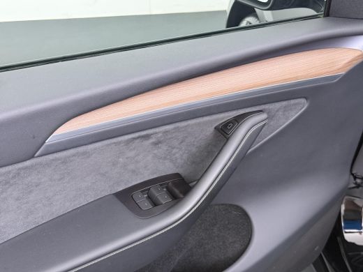 Tesla Model Y Performance AWD 75 kWh RIJKLAAR GELEVERD | 12 MND BOVAG GARANTIE | TESLA GARANTIE ACCU + AANDRIJF... ActivLease financial lease
