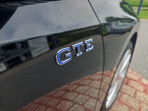 Volkswagen Golf 1.5 eHybrid GTE | PHEV | 272PK | Trekhaak | Leder | Pano | 5J garantie | VOL!! | ActivLease financial lease