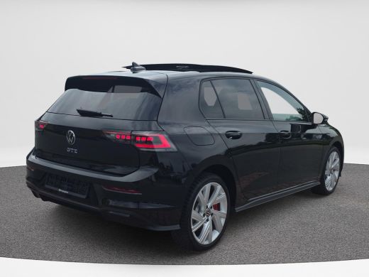 Volkswagen Golf 1.5 eHybrid GTE | PHEV | 272PK | Trekhaak | Leder | Pano | 5J garantie | VOL!! | ActivLease financial lease