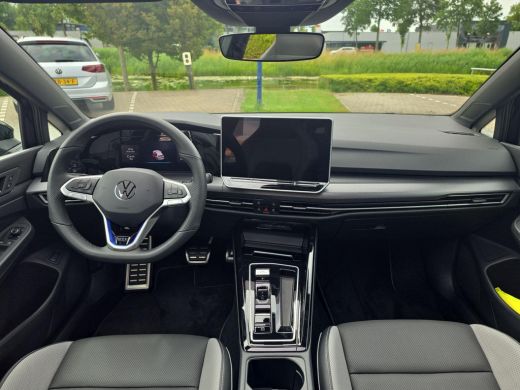 Volkswagen Golf 1.5 eHybrid GTE | PHEV | 272PK | Trekhaak | Leder | Pano | 5J garantie | VOL!! | ActivLease financial lease