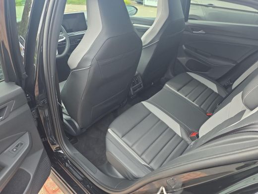 Volkswagen Golf 1.5 eHybrid GTE | PHEV | 272PK | Trekhaak | Leder | Pano | 5J garantie | VOL!! | ActivLease financial lease
