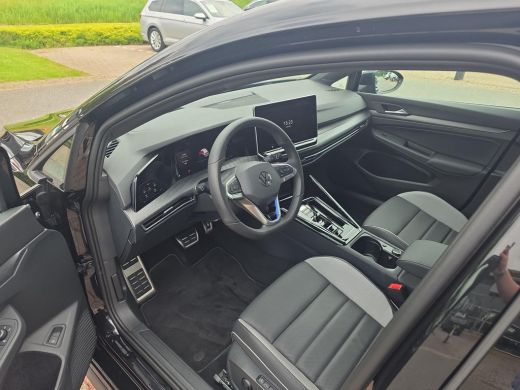 Volkswagen Golf 1.5 eHybrid GTE | PHEV | 272Pk | Trekhaak | Leder | 360cam | 5J Garantie | HUD | DCC | ActivLease financial lease