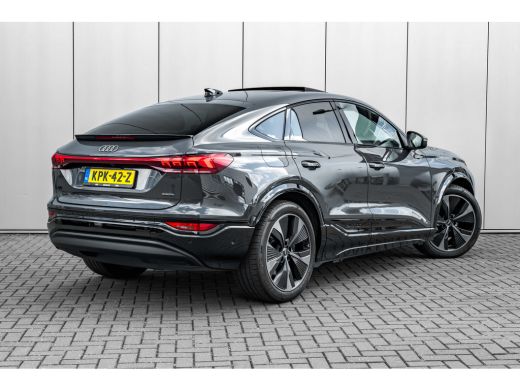 Audi Q6 e-tron S edition quattro 100 kWh 285 kW | Trekhaak | Luchtvering | B&O | Head-up | Panoramadak ActivLease financial lease
