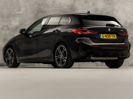 BMW 1 Serie 118i M Sport High Executive Automaat (KUIPSTOELEN, M PAKKET, APPLE CARPLAY, CAMERA, GETINT GLAS, ... ActivLease financial lease