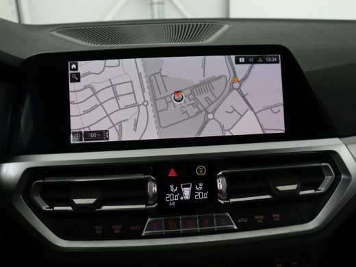 BMW 3 Serie 320i Executive Edition | Sport Line | Trekhaak | Harman/Kardon | Sfeerverlichting | Carplay | Hal... ActivLease financial lease