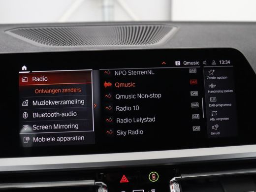BMW 3 Serie 320i Executive Edition | Sport Line | Trekhaak | Harman/Kardon | Sfeerverlichting | Carplay | Hal... ActivLease financial lease