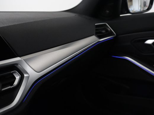 BMW 3 Serie 320i Executive Edition | Sport Line | Trekhaak | Harman/Kardon | Sfeerverlichting | Carplay | Hal... ActivLease financial lease