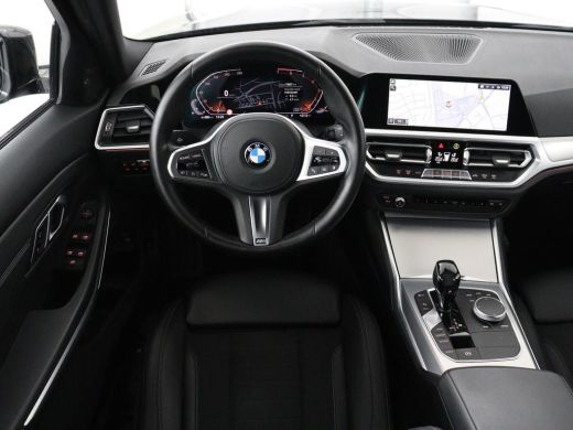 BMW 3 Serie 320i Executive Edition | Sport Line | Trekhaak | Harman/Kardon | Sfeerverlichting | Carplay | Hal... ActivLease financial lease