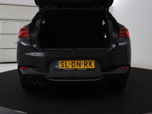BMW X2 xDrive25e Goldplay Edition | SOH 82,1% | M Sport | Leder | Head-Up | Sportstoelen | 19'' velgen |... ActivLease financial lease