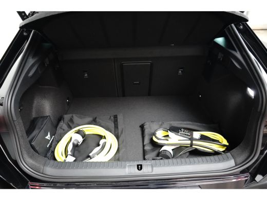 CUPRA Formentor 1.5 TSI e-Hybrid 204PK | Achteruitrijcamera | ACC | Elektrische achterklep | Verwarmd stuurwiel |... ActivLease financial lease