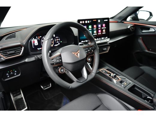 CUPRA Formentor 1.5 TSI e-Hybrid 204PK | Achteruitrijcamera | ACC | Elektrische achterklep | Verwarmd stuurwiel |... ActivLease financial lease