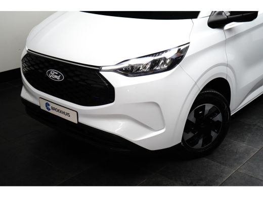 Ford E-Transit Custom 320 L1H1 Trend 71 kWh 218PK | 130km/u | Carplay | 2300kg Trekgewicht | Camera | 370km WLTP | 2 zi... ActivLease financial lease