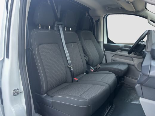 Ford E-Transit Custom 71 kwH | Direct Leverbaar! | 2300KG Trekgewicht | Camera | Stoelverwarming ActivLease financial lease