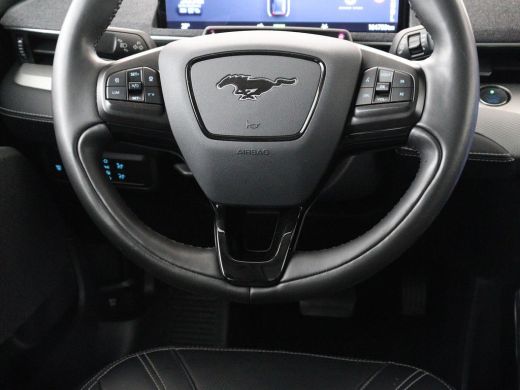 Ford Mustang Mach-E Mach-E Extended RWD 98 kWh | SOH 93,1% | Panoramadak | 360 Camera | Leder | Stoel & stuurverwarmi... ActivLease financial lease