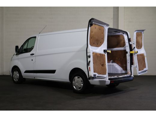 Ford Transit Custom 2.0 TDCI 130pk L2 H1 Trend Airco Camera Apple Carplay ActivLease financial lease