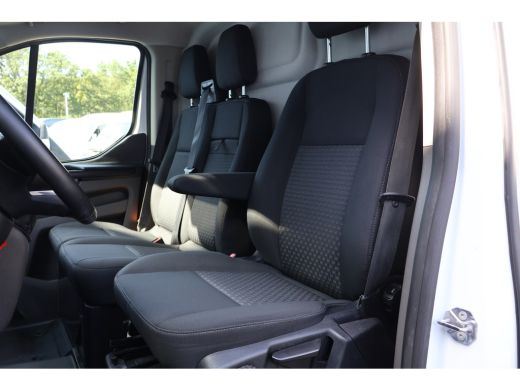 Ford Transit Custom 2.0 TDCI 130pk L2 H1 Trend Airco Camera Apple Carplay ActivLease financial lease