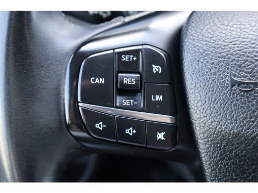 Ford Transit Custom 2.0 TDCI 130pk L2 H1 Trend Airco Camera Apple Carplay ActivLease financial lease