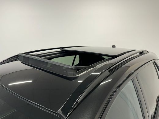 Lynk & Co 01 More | Panoramadak | 360 camera | Stoel + Stuurverwarming |Adaptieve cruise control | BLIS | ActivLease financial lease