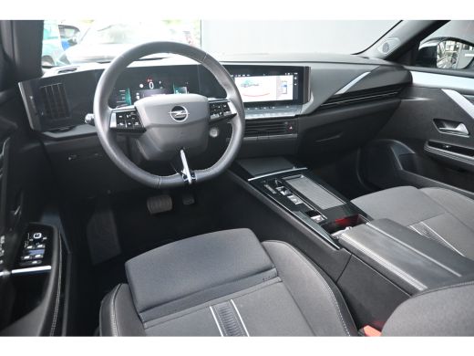 Opel Astra 1.2 Turbo Hybrid GS 145pk | Schuif-/Kanteldak | Navigatie | Stoel/Stuurverwarming | AGR-Stoelen |... ActivLease financial lease