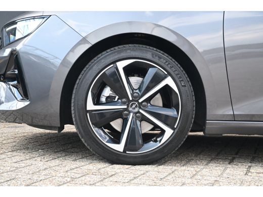 Opel Astra 1.2 Turbo Hybrid GS 145pk | Schuif-/Kanteldak | Navigatie | Stoel/Stuurverwarming | AGR-Stoelen |... ActivLease financial lease