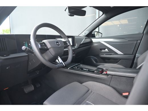 Opel Astra 1.2 Turbo Hybrid GS 145pk | Schuif-/Kanteldak | Navigatie | Stoel/Stuurverwarming | AGR-Stoelen |... ActivLease financial lease