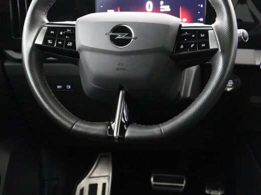 Opel Astra 1.6 Hybrid GS Line | SOH 93,3% | Head-Up | Leder | 360 Camera | Massage | Adaptive cruise | Stoel... ActivLease financial lease