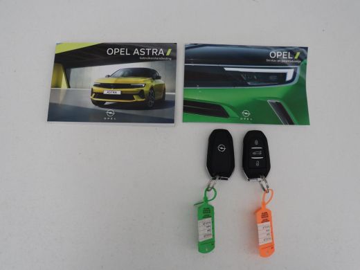 Opel Astra 1.6 Hybrid GS Line | SOH 93,3% | Head-Up | Leder | 360 Camera | Massage | Adaptive cruise | Stoel... ActivLease financial lease