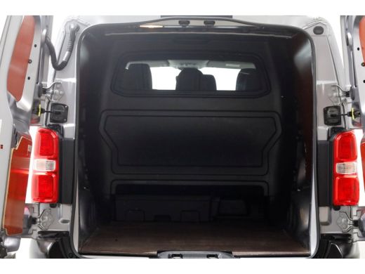 Opel Vivaro 2.0 CDTI 122pk L3H1 D.C. Edition Airco/Navi/Camera 07-2021 ActivLease financial lease