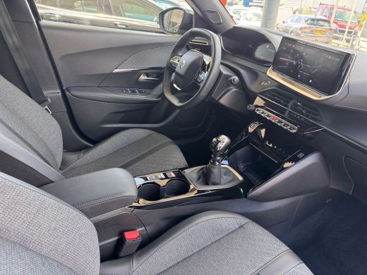 Peugeot 2008 100PK Allure | Camera | Navigatie | Keyless Entery / Start | Cruise Control | DAB | Apple Carplay... ActivLease financial lease
