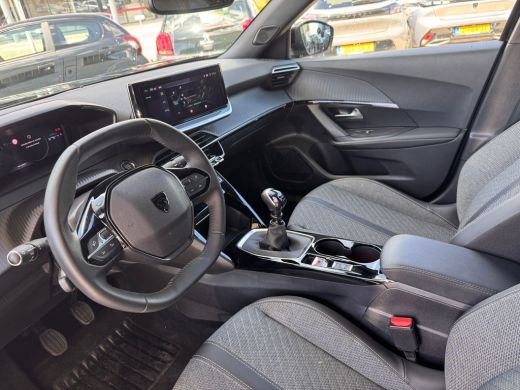 Peugeot 2008 100PK Allure | Camera | Navigatie | Keyless Entery / Start | Cruise Control | DAB | Apple Carplay... ActivLease financial lease