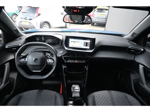 Peugeot 2008 1.2 Hybrid 145 Allure Tot 8 Jaar Garantie! | Navigatie | Achteruitrijcamera | Draadloos Apple Car... ActivLease financial lease