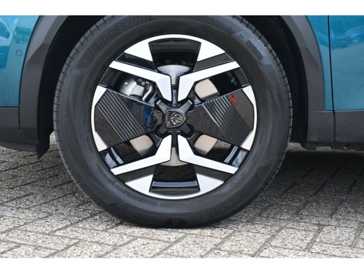 Peugeot 2008 1.2 Hybrid 145 Allure Tot 8 Jaar Garantie! | Navigatie | Achteruitrijcamera | Draadloos Apple Car... ActivLease financial lease