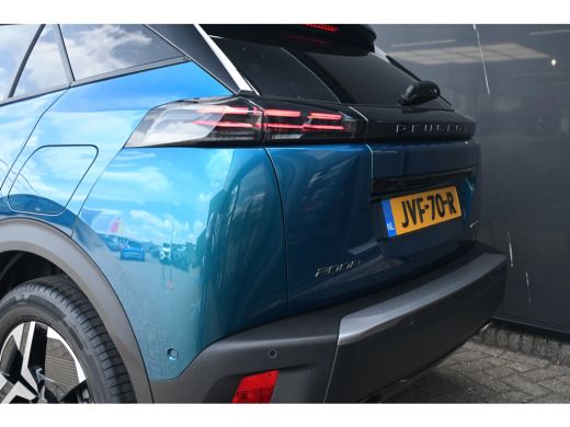 Peugeot 2008 1.2 Hybrid 145 Allure Tot 8 Jaar Garantie! | Navigatie | Achteruitrijcamera | Draadloos Apple Car... ActivLease financial lease
