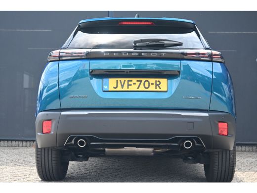 Peugeot 2008 1.2 Hybrid 145 Allure Tot 8 Jaar Garantie! | Navigatie | Achteruitrijcamera | Draadloos Apple Car... ActivLease financial lease