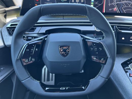 Peugeot 5008 1.6 Plug-in Hybrid 195 GT 7p 8 Jaar Garantie | Full LED | Stoel+Stuurverwarming | Keyless | 360* ... ActivLease financial lease