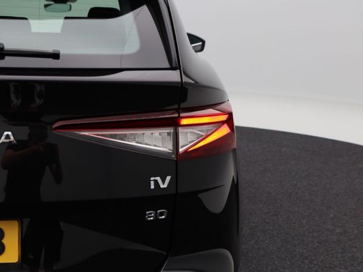 Skoda Enyaq iV 80 204 Pk | Stoel/Stuurverwarming | Adaptive Cruise | Camera | Warmtepomp | Half Leer | CarPlay |... ActivLease financial lease