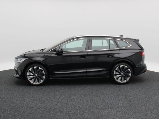 Skoda Enyaq iV 80 204 Pk | Stoel/Stuurverwarming | Adaptive Cruise | Camera | Warmtepomp | Half Leer | CarPlay |... ActivLease financial lease