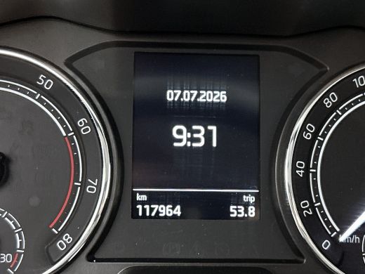Skoda Kamiq 1.0 TSI 111PK Active / Hoge instap / 6Versn. / Pdc. / Airco / Radio multimedia  / Cruis controle ... ActivLease financial lease